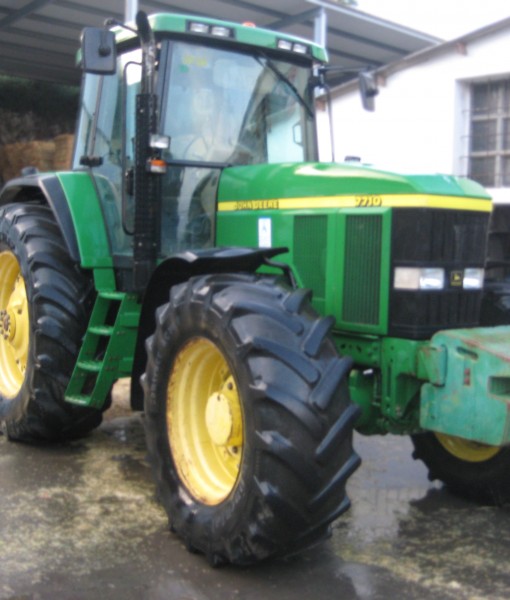 John Deere 7710 usado